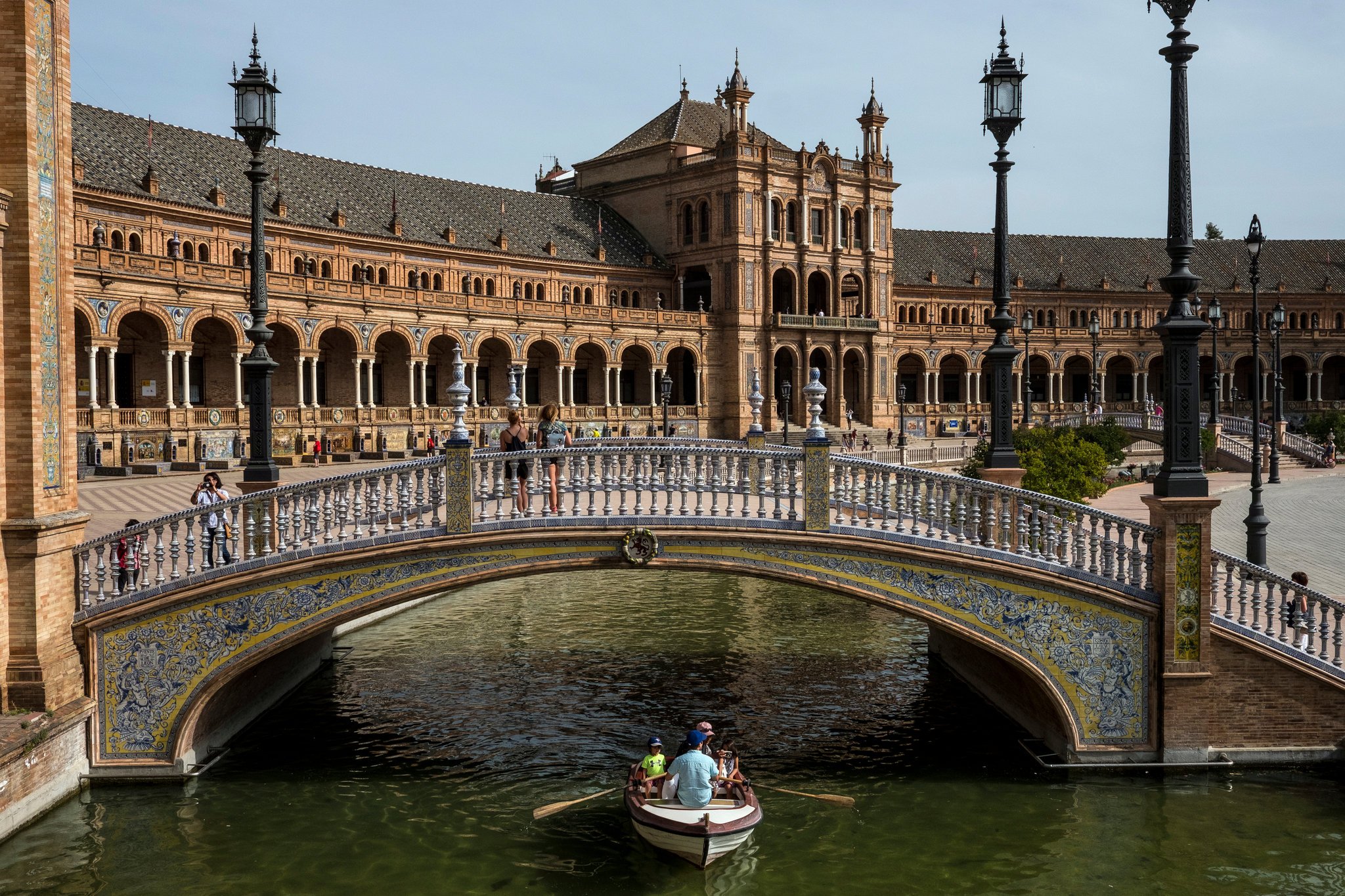 How to Recover Lost Items in Seville